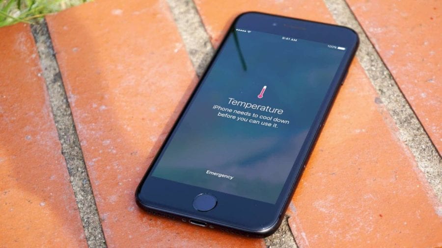 Гріється iPhone - фото